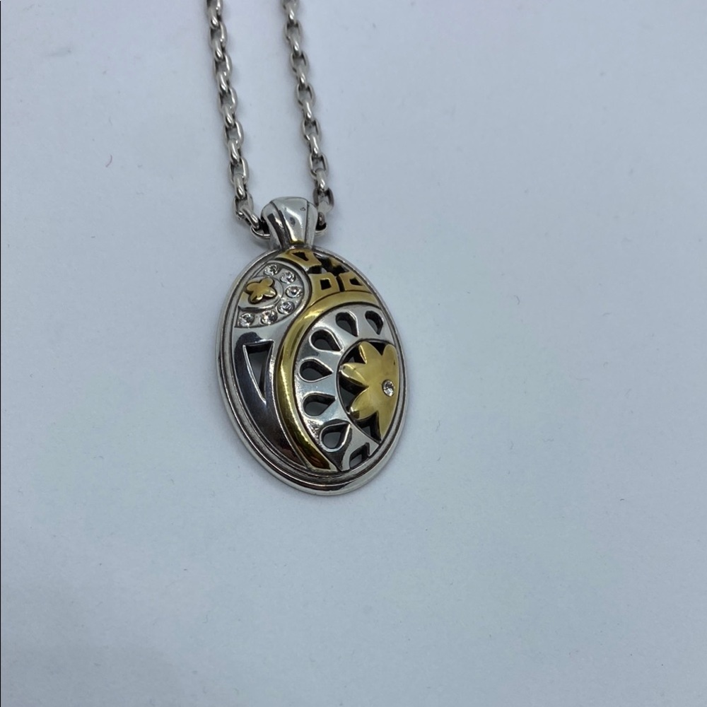 Brighton like new Elegant Gold and Silver Pendant Necklace - Picture 1 of 4